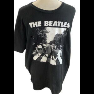 The Beatles T-Shirt Men’s Size L Black Abbey Road Graphic 100% Cotton